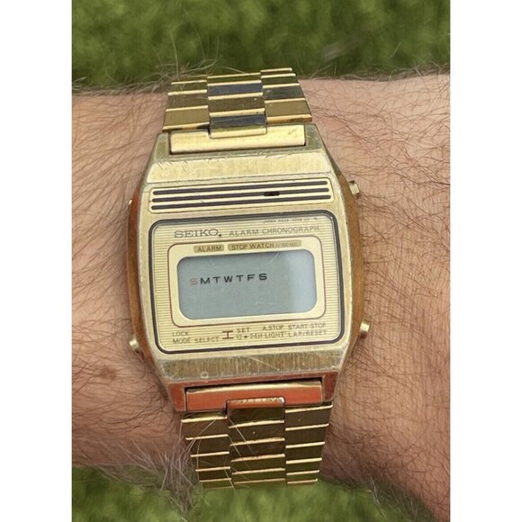 Lot of 3 - Vintage Seiko Digital Watches 1980s - Picture 7 of 8